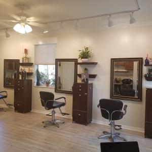 Robin & Linda's Salon Downtown Abacoa Jupiter, FL